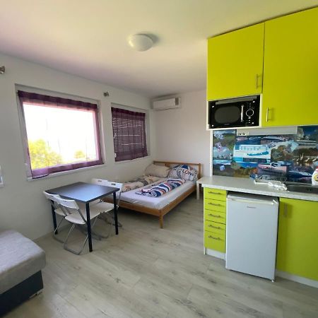 Cuki Apartmanok Siófok Exterior foto